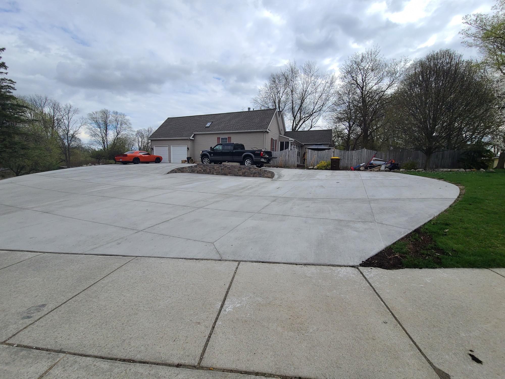 Lansing Concrete and Remodeling professional craftsman